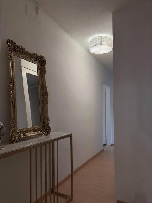 Suesse Wohnung In Zuercher Altstadt 3 Zürich Kültér fotó