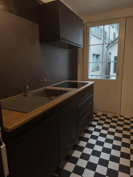 Suesse Wohnung In Zuercher Altstadt 3 Zürich Kültér fotó